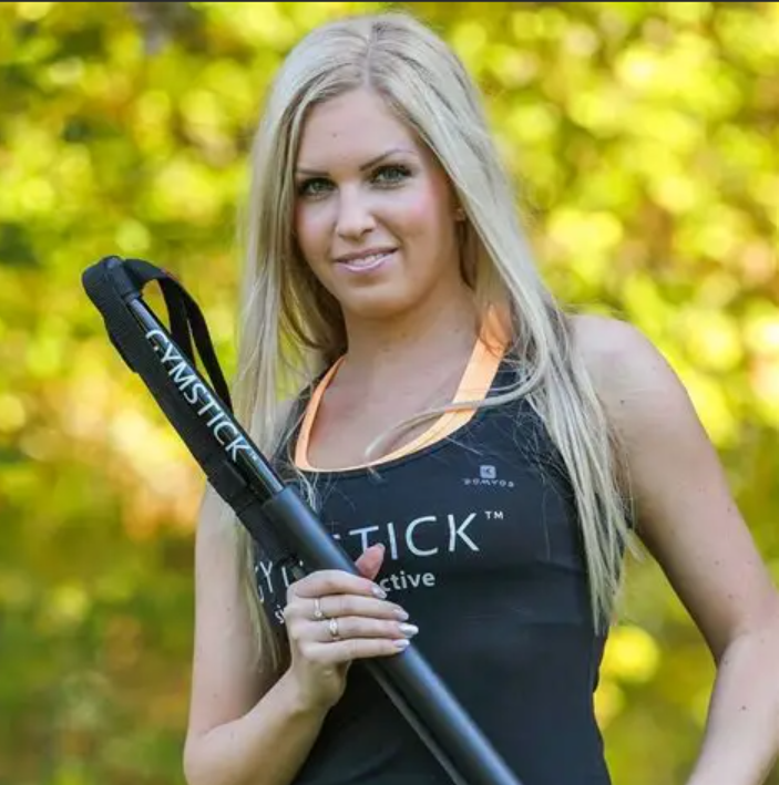 Szabó-Elek Heléna - Gyógytornász